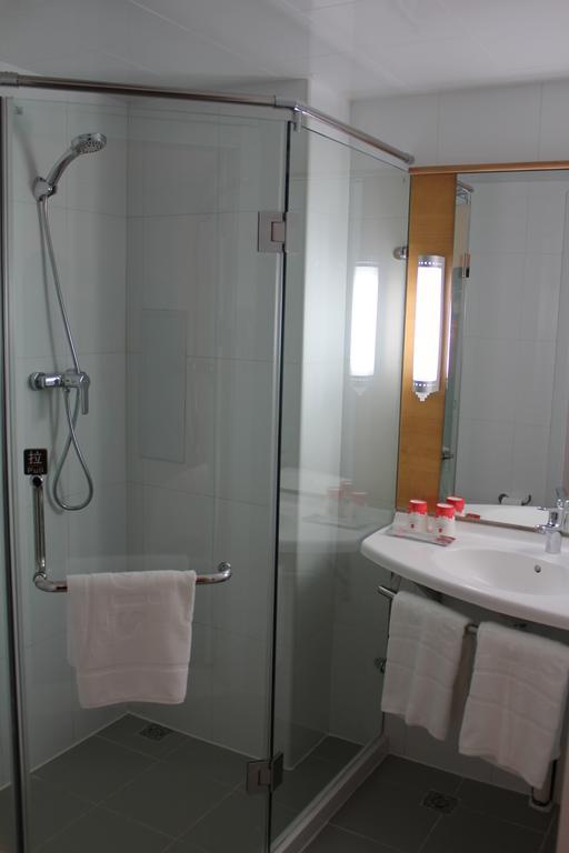 Ibis Leshan City Center Екстер'єр фото