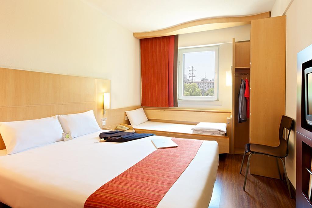 Ibis Leshan City Center Екстер'єр фото