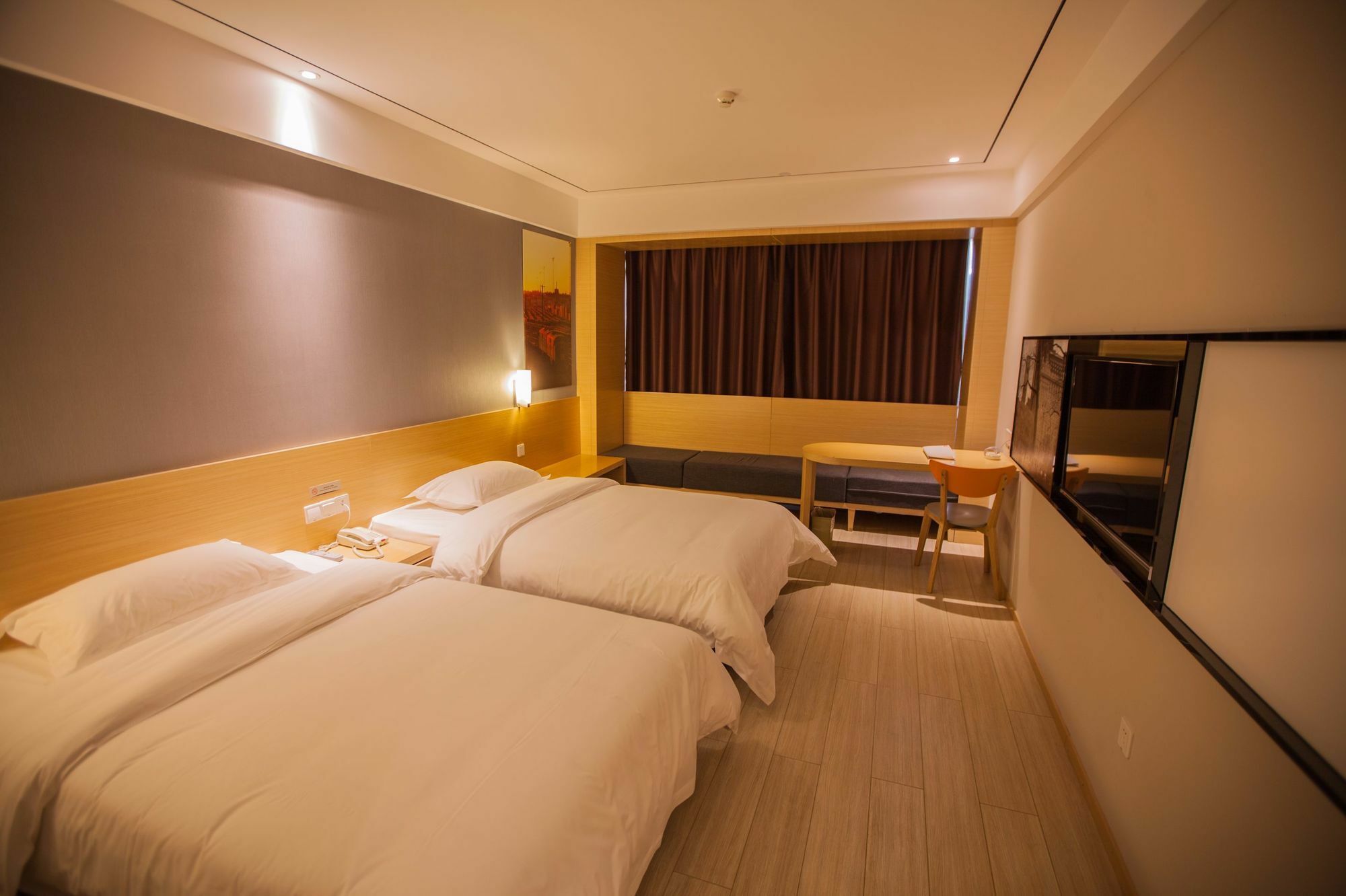 Ibis Leshan City Center Екстер'єр фото