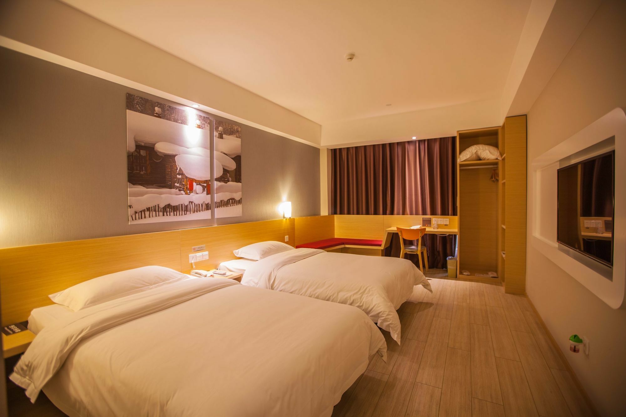 Ibis Leshan City Center Екстер'єр фото